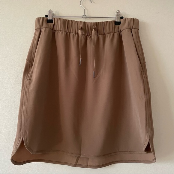 lululemon athletica Dresses & Skirts - NWOT Lululemon Skirt